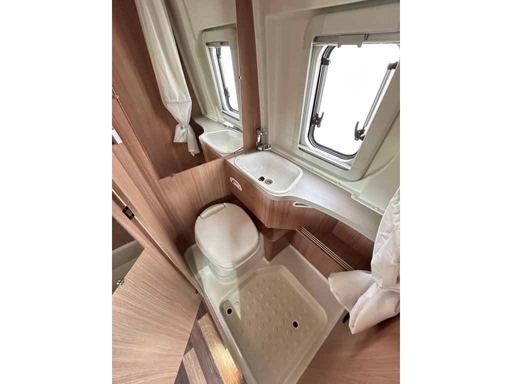 Foto 20 van Knaus BOXSTAR 600 AUTOMAAT NAP Fiat Ducato 130PK
