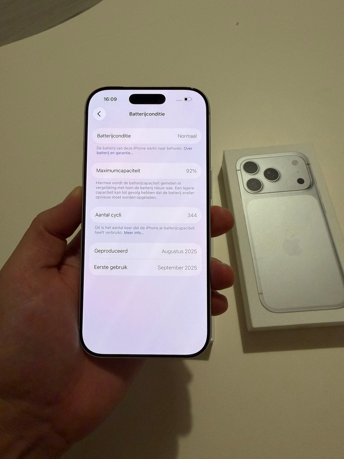 Foto 8 van iPhone 17 Pro 256GB - Met Doos | 92% Batterijconditie 🔋