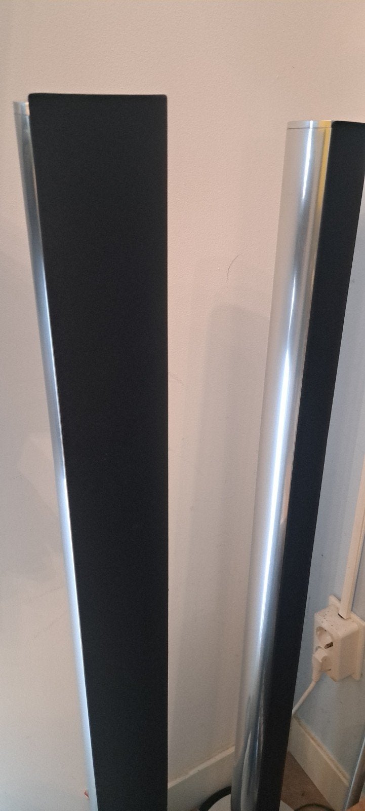 Bang & Olufsen BeoLab 8000 speakers (set van 2), Ophalen of Verzenden, Gebruikt, Front, Rear of Stereo speakers, Overige merken