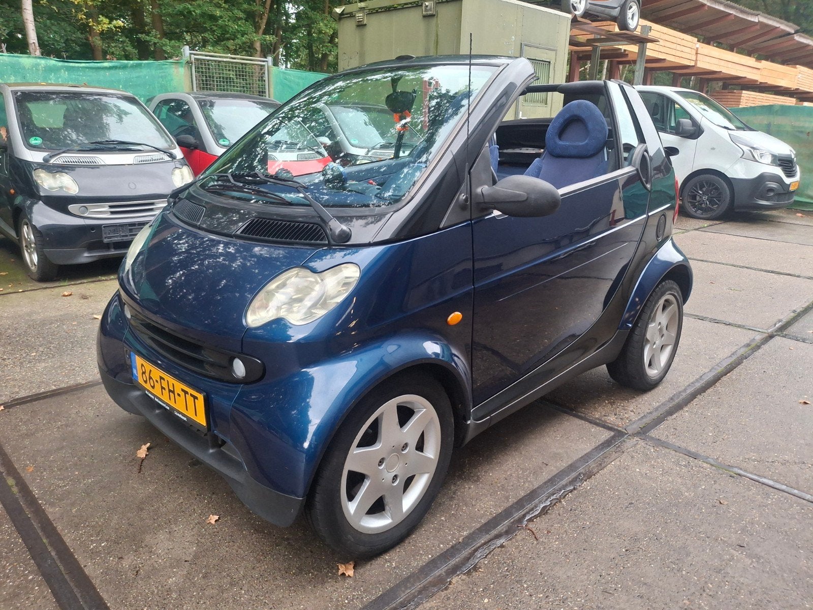 Smart fortwo 0.6 40KW Cabrio AUT 2000 Zwart, Automaat, 54 pk, 18 €/maand, Cabriolet