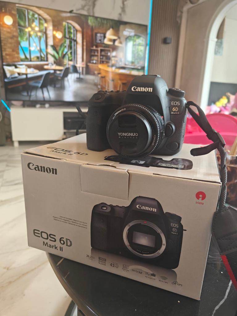 Canon eos 6d Mark ii +lens  (11,584 clicks), Audio, Tv en Foto, Fotocamera's Digitaal, Spiegelreflex, Canon, 26 Megapixel, Ophalen of Verzenden