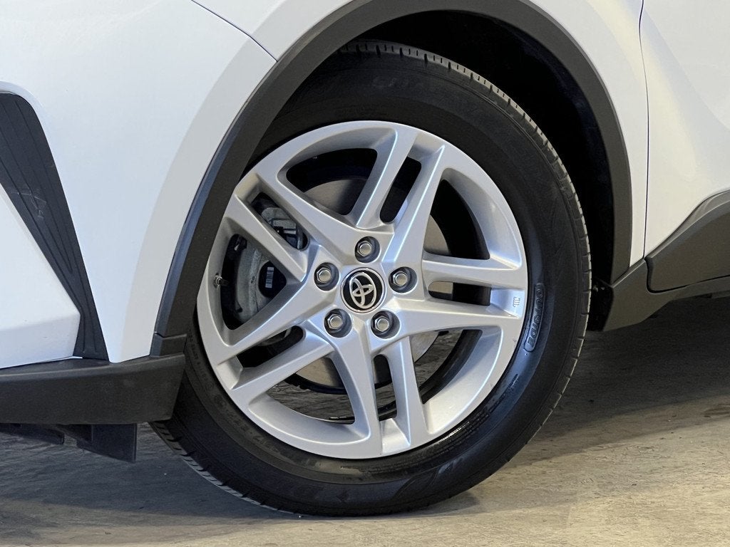 Toyota C-HR 1.8 Hybrid Active | Navigatie/Android/Apple Carp, Stof, 4 cilinders, Wit, Origineel Nederlands