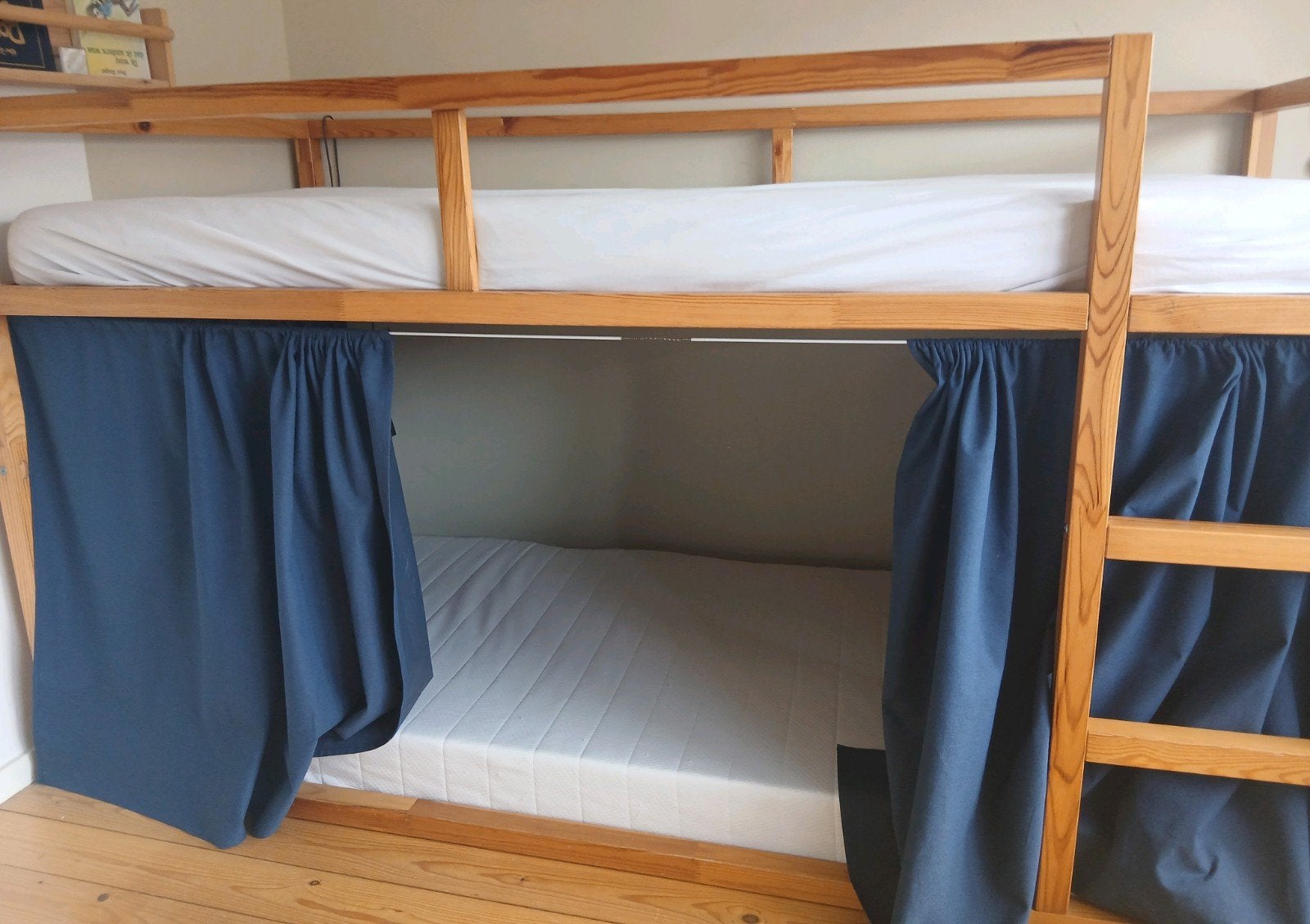 Kura bed Ikea (half hoogslaper), Huis en Inrichting, Ophalen, Gebruikt, 90 cm, 200 cm
