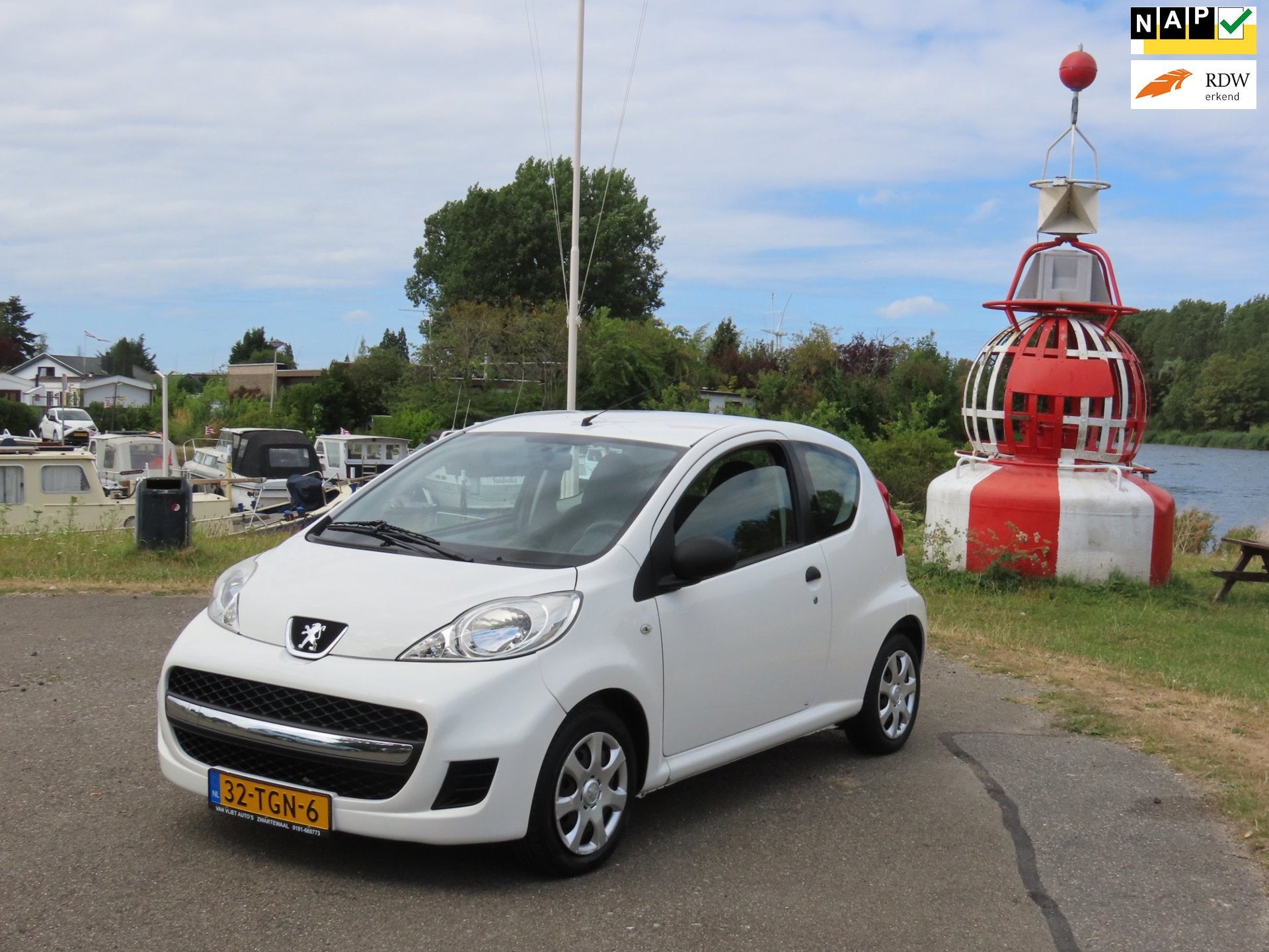 Peugeot 107 1.0-12V XR *AIRCO, Auto's, Peugeot, Voorwielaandrijving, Euro 5, Stof, Gebruikt