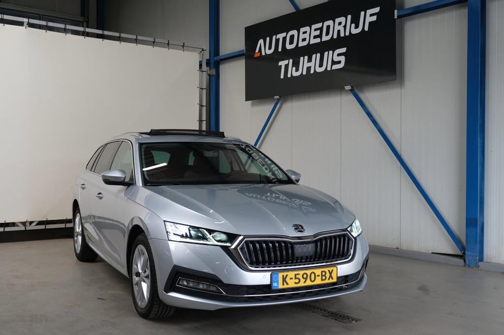 Skoda Octavia Combi 1.0 e-TSI Business Edition Plus - N.A.P., Gebruikt, Euro 6, 23 km/l, Hybride Elektrisch/Benzine