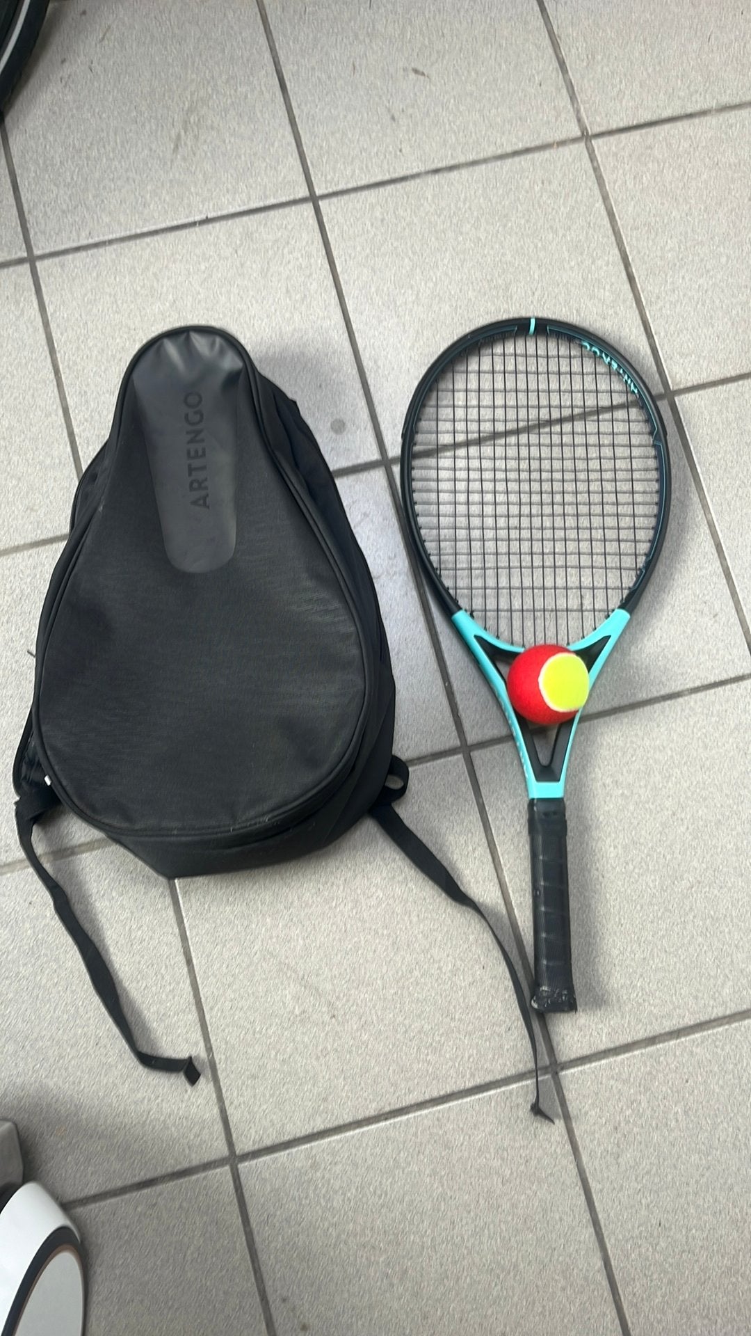 Tennisracket + tas + bal, Ophalen, Zo goed als nieuw, Racket, Overige merken