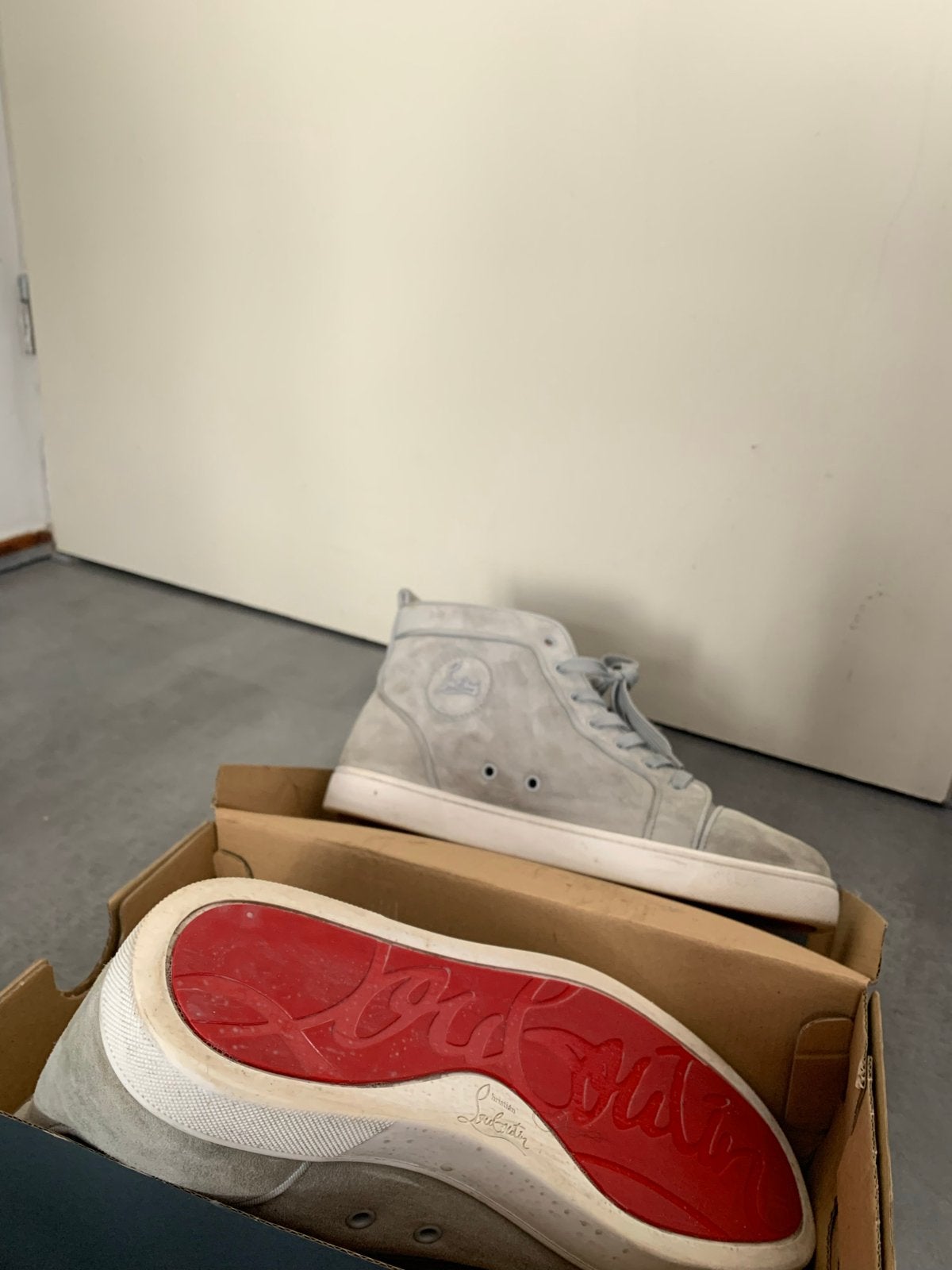 Christian Louboutin Orlato Flat High Top Sneakers Maat 43, Kleding | Heren, Schoenen, Overige kleuren, Ophalen of Verzenden, Sneakers of Gympen