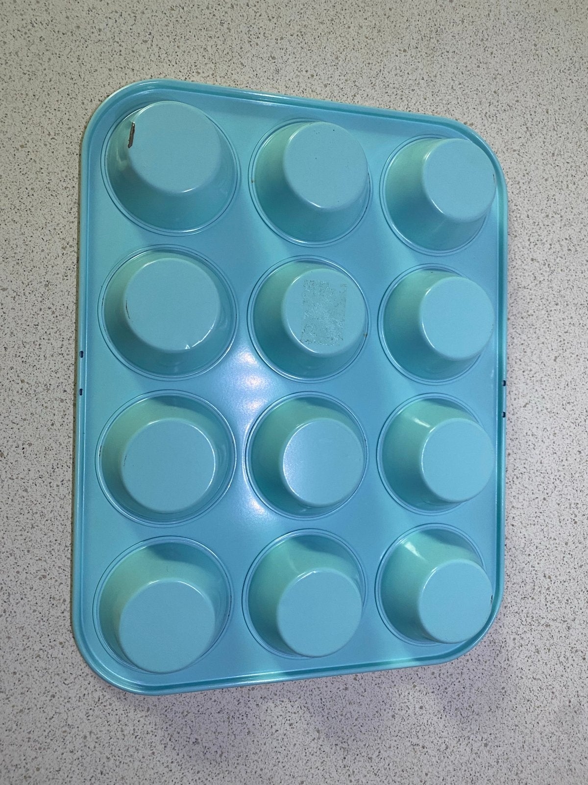 Muffin bakvorm 12 cups, lichtblauw, Ophalen of Verzenden, Metaal, Overige typen, Gebruikt