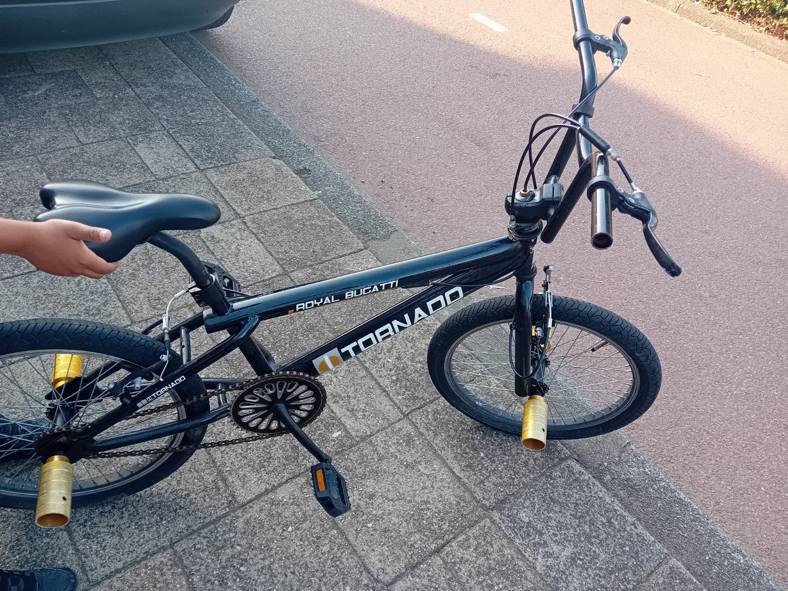 BMX Royal Bugatti Tornado - Zwart met gouden accenten, Ophalen, Gebruikt, Staal, Velgrem