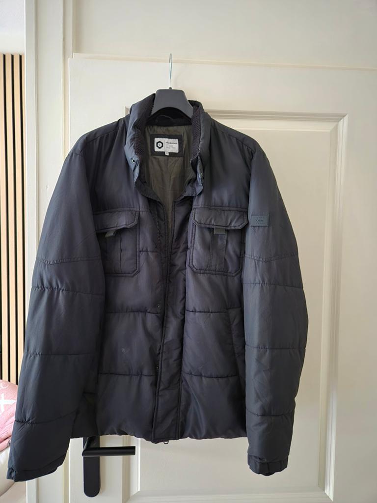 Een mooie heren jas, Kleding | Heren, Jassen | Winter, Ophalen of Verzenden, Maat 56/58 (XL), Blauw