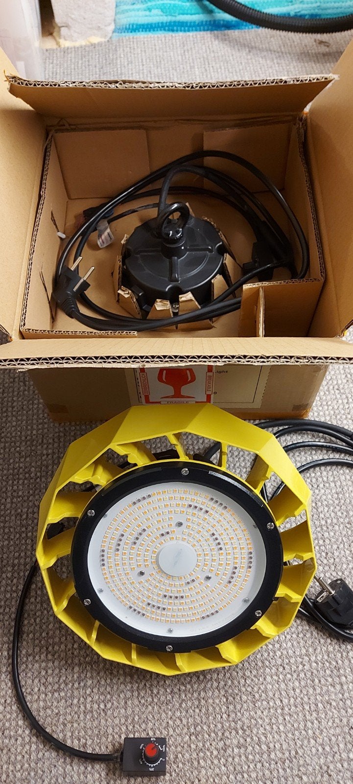 Led Flower Growlight 200W Spectrabox UFO Kweeklamp, Tuin en Terras, Kweekspullen, Ophalen of Verzenden, Nieuw, Kweeklamp