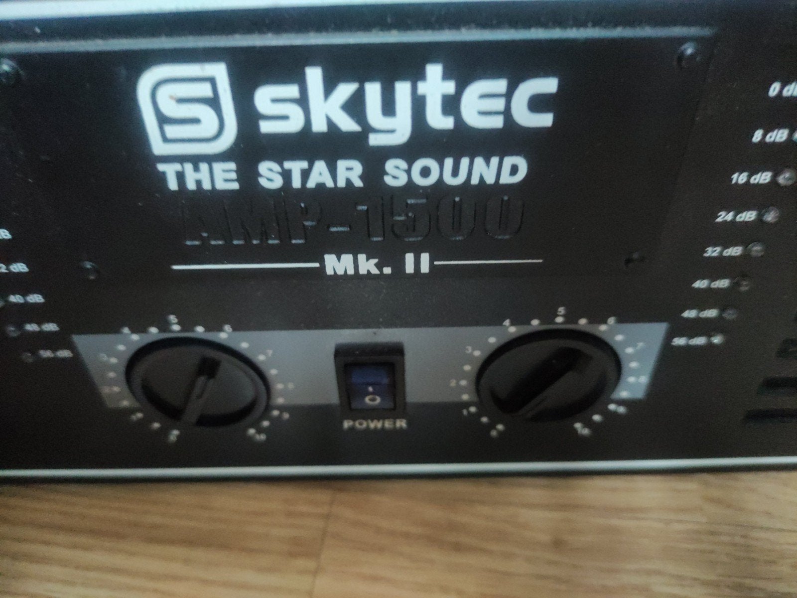 Skytec AMP-1500 Versterker - Krachtige Audio, Ophalen of Verzenden, 120 watt of meer, Overige merken