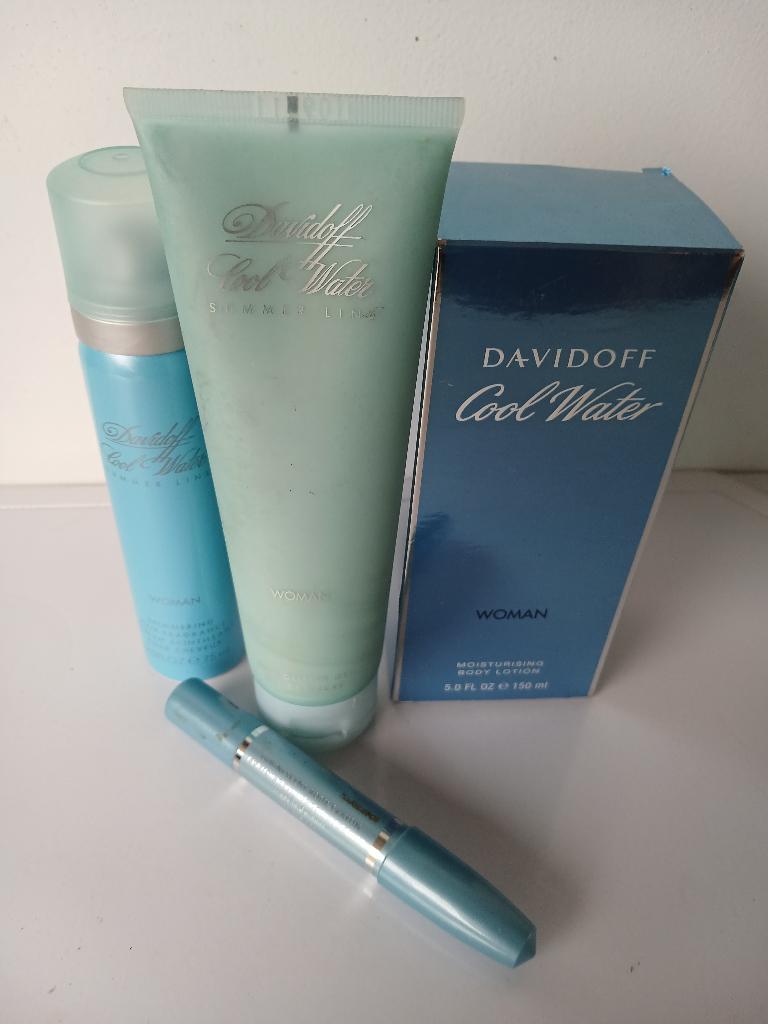 OLD VERSION Davidoff Cool Water WOMAN : bodylotion, skin, Verzenden, Nieuw, Overige typen, Gevuld