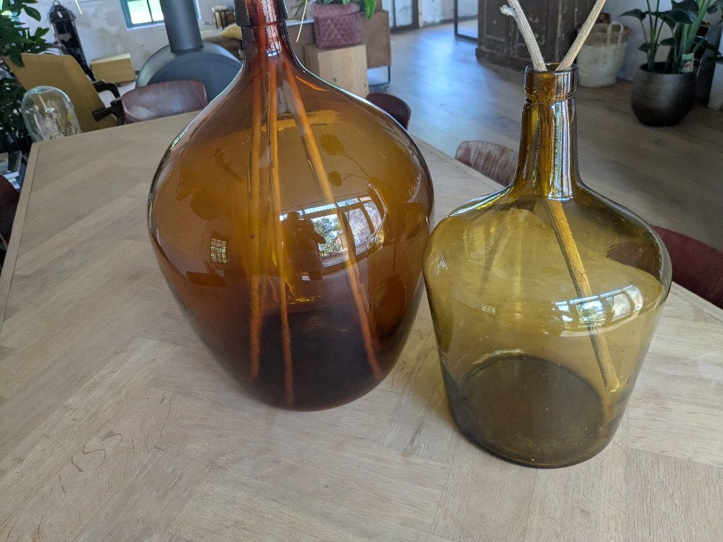 Twee grote vazen oker geel /oranje, Ophalen, Gebruikt, Geel, Glas