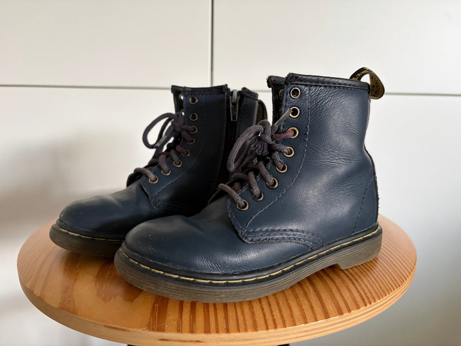 Donkerblauwe Dr. Martens maat 28, Gebruikt, Jongen of Meisje, Ophalen of Verzenden, Laarzen