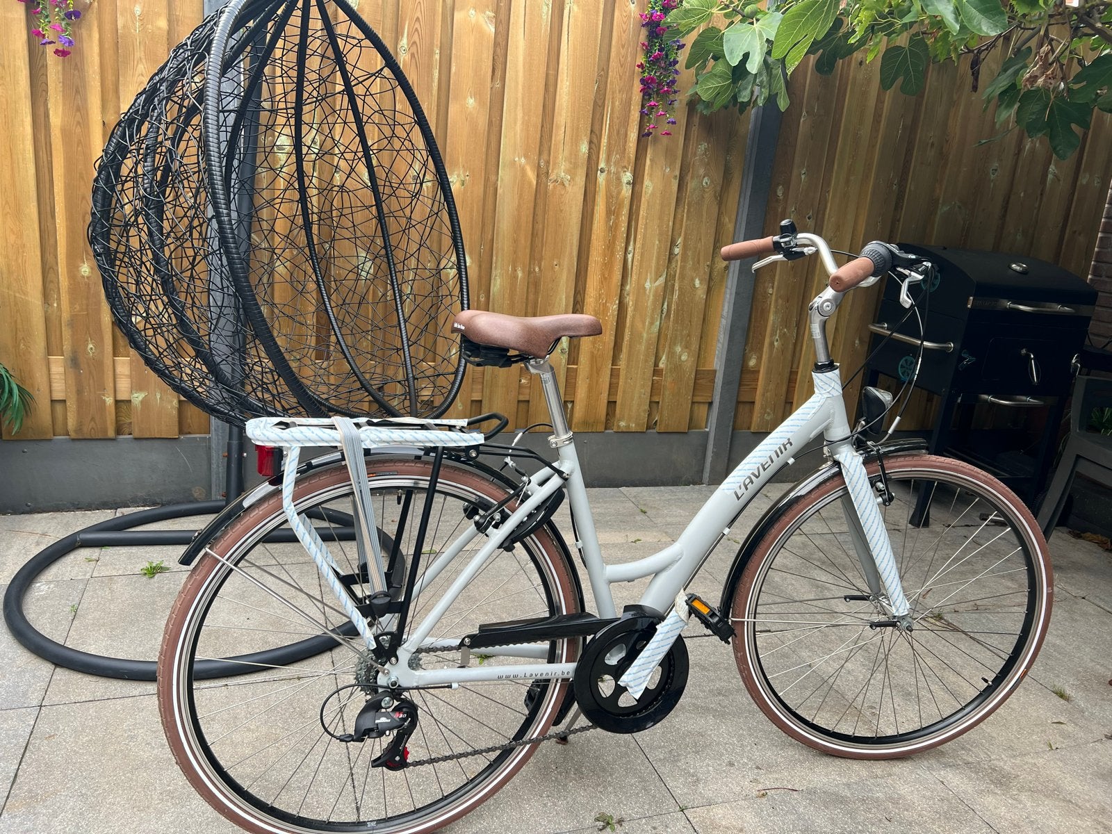 Damesfiets L'Avenir, lichtgrijs, nieuw, Fietsen en Brommers, Velgrem, Versnellingen, Zo goed als nieuw, 50 tot 53 cm