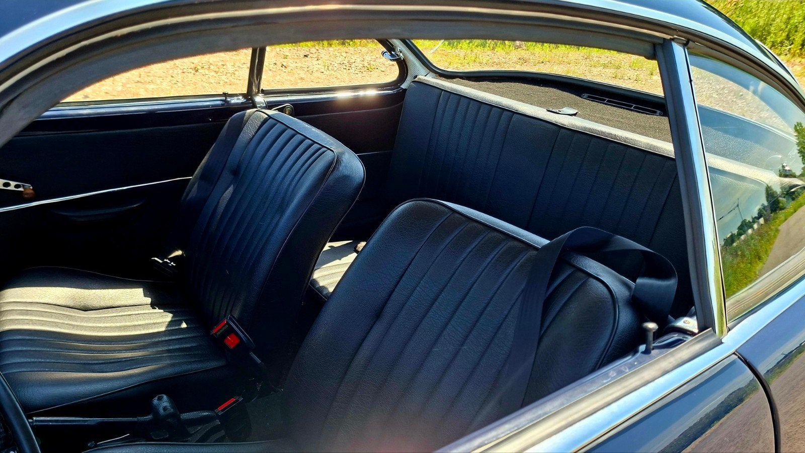 Te koop prachtige Karmann Ghia 1500 cc, foto 9