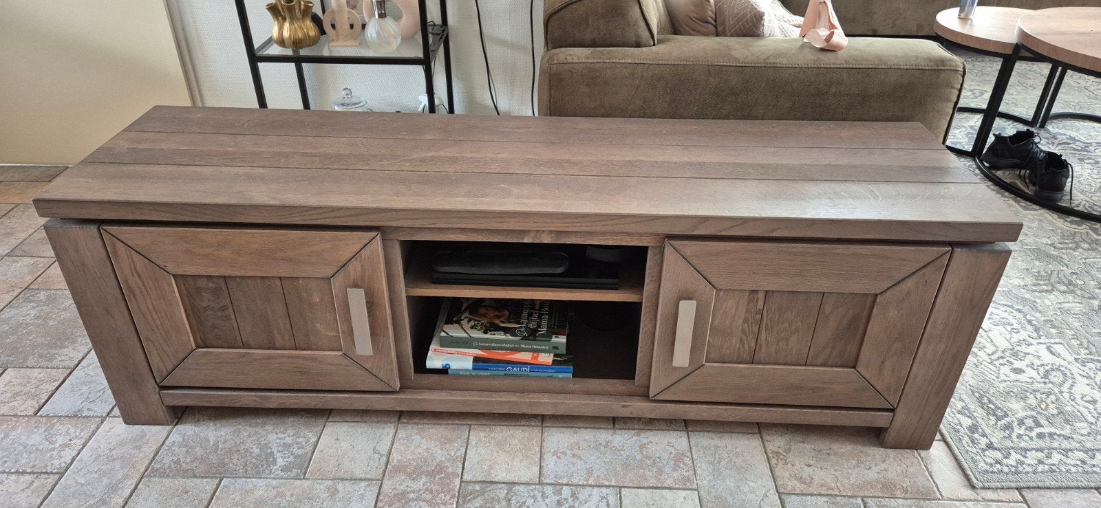 Eiken tv kast. OF DOE EEN LEUK BOD!@, Ophalen, 150 tot 200 cm, Eikenhout, Zo goed als nieuw