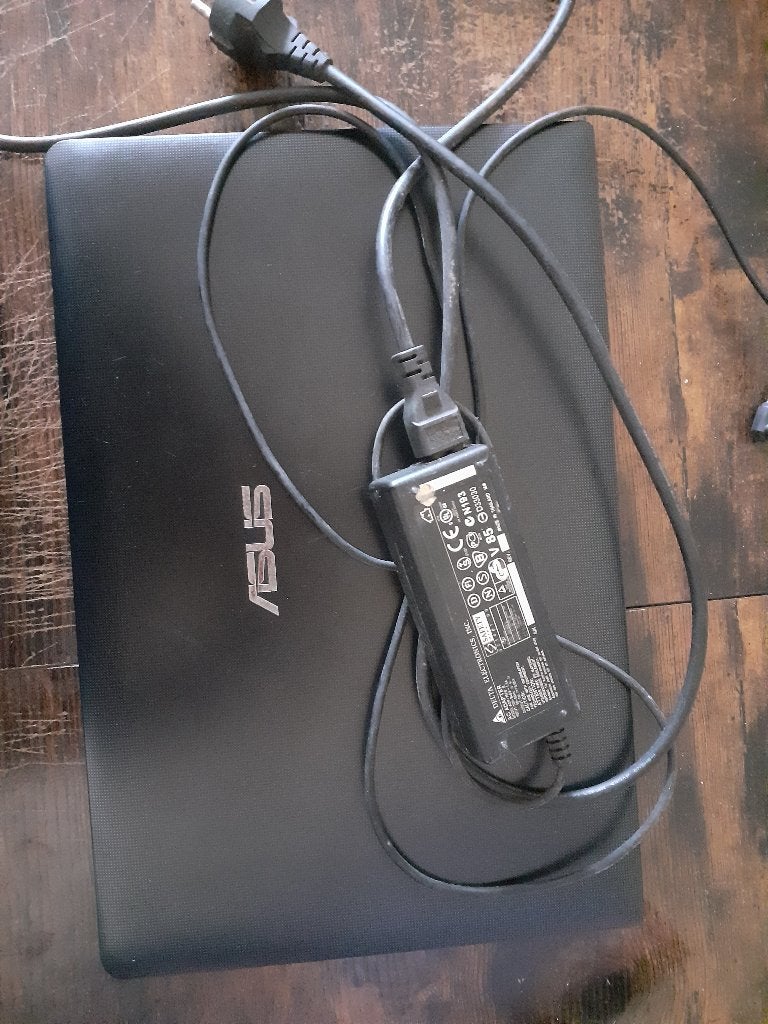 Asus Laptop, Computers en Software, Windows Laptops, Gebruikt, Asus, Minder dan 2 Ghz, Ophalen of Verzenden