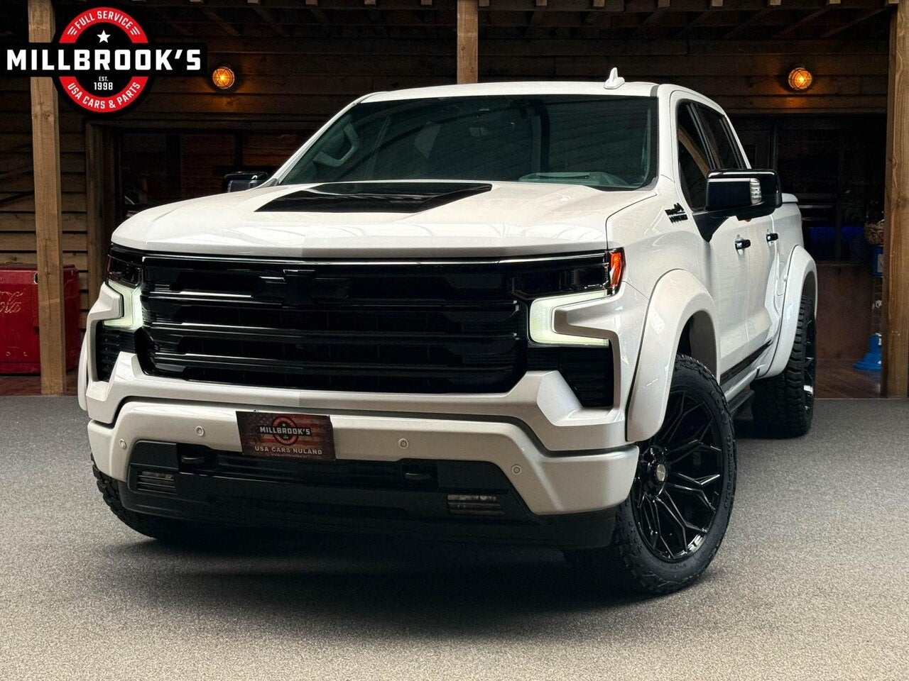 Chevrolet Silverado High Country Widebody, BPM Vrij, LPG, Fu, Automaat, 8 cilinders, Wit, Leder
