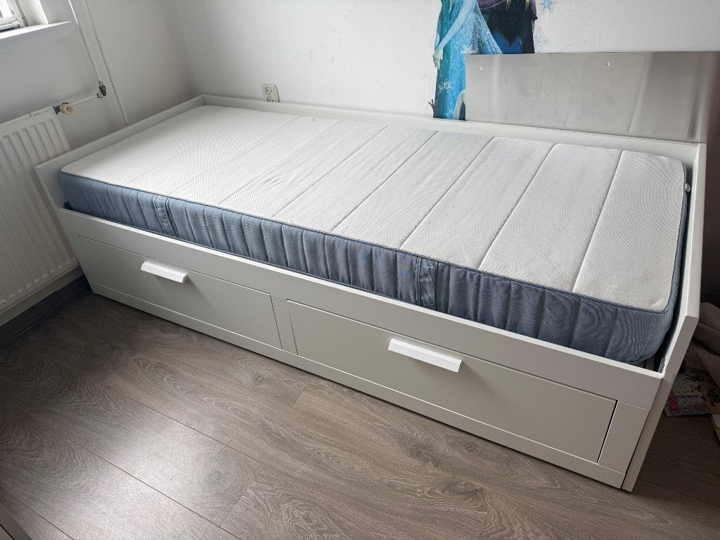 Bed Brimnes, uitschuifbaar, Ophalen, Eenpersoons, Wit, Zo goed als nieuw