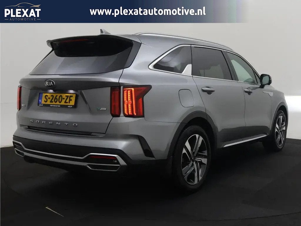 Kia Sorento 1.6 T-GDI Plug-in Hybrid 4WD DynamicLine 7-Perso, Auto's, Dealer onderhouden, Gebruikt, 4 cilinders, 7 stoelen