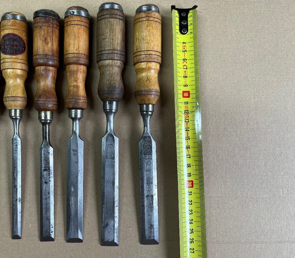NOOITGEDAGT Houtbeitels Steekbeitels, Antiek en Kunst, Antiek | Gereedschap en Instrumenten, Ophalen of Verzenden