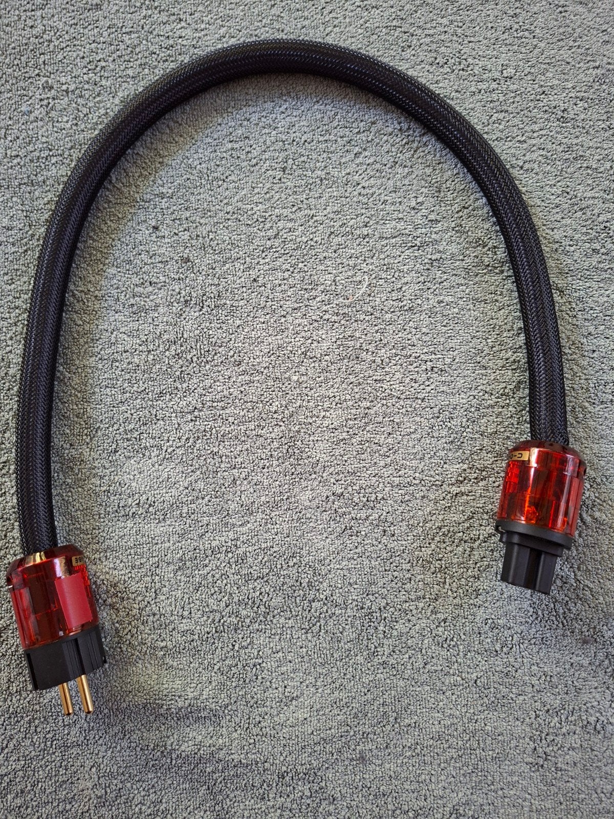 OYAIDE audiovoedingskabel P-046E/C-046, 65cm, Ophalen of Verzenden