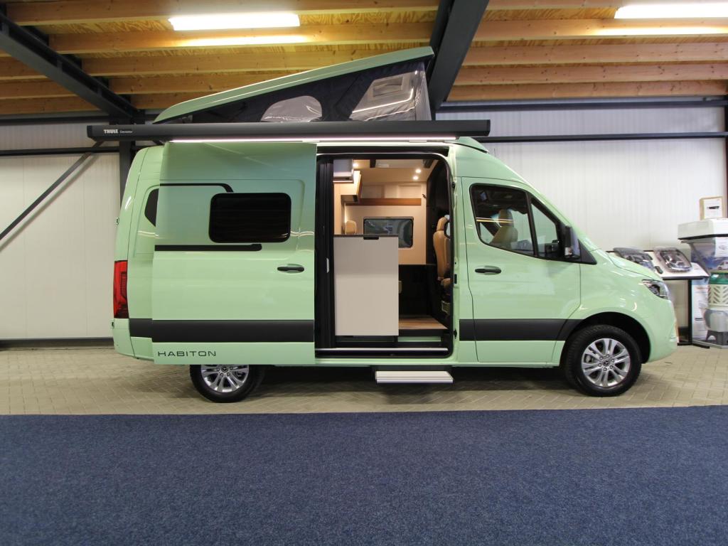 Bürstner Habiton HM 6.0 Nieuw model!, Caravans en Kamperen, Campers, Automaat, Buscamper of Camperbus, Airbags, Tot en met 2