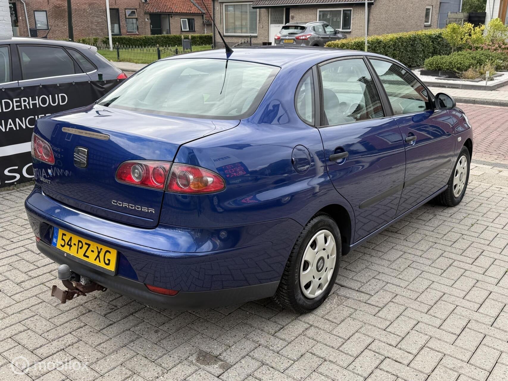 Seat Cordoba 1.4-16V | inruilkoopje |nieuwe apk |trekhaak !, Auto's, Voorwielaandrijving, Gebruikt, 4 cilinders, Blauw