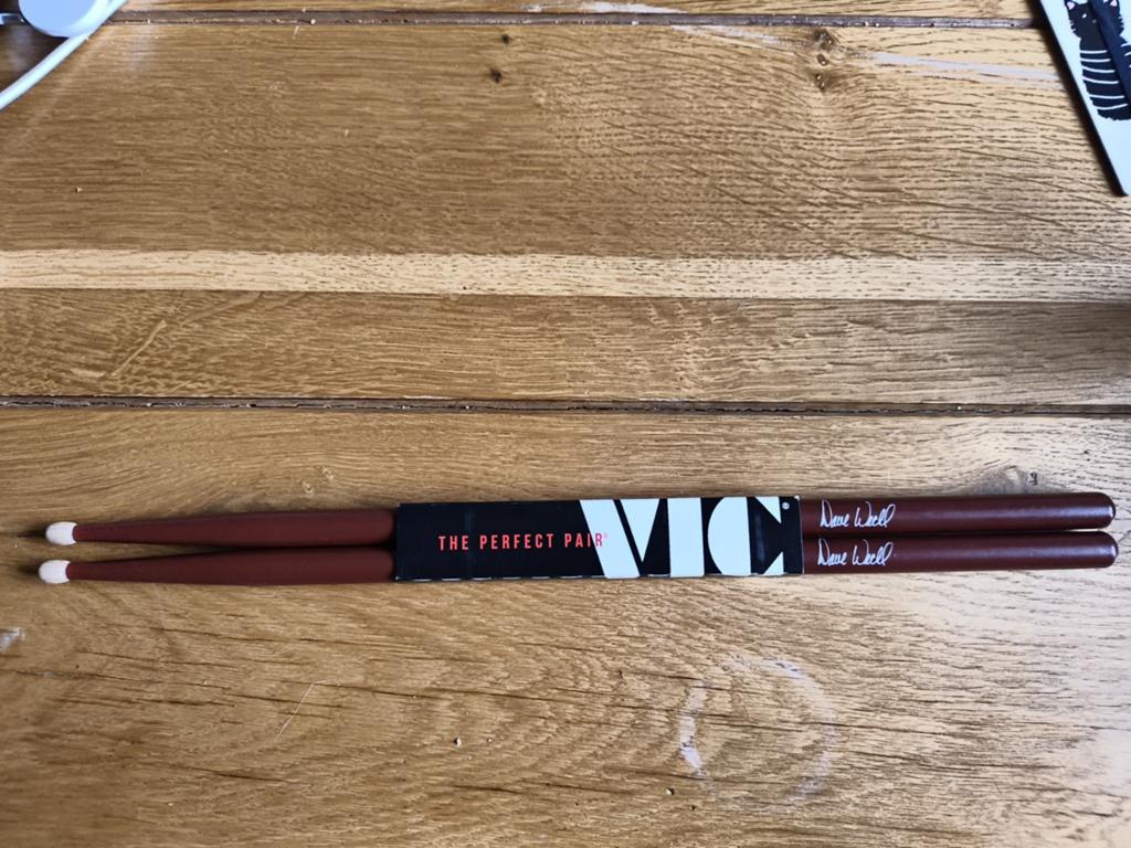 drumsticks van vic met Dave Weckl handtekening, Muziek en Instrumenten, Drumstellen en Slagwerk, Ophalen of Verzenden, Nieuw, Overige merken