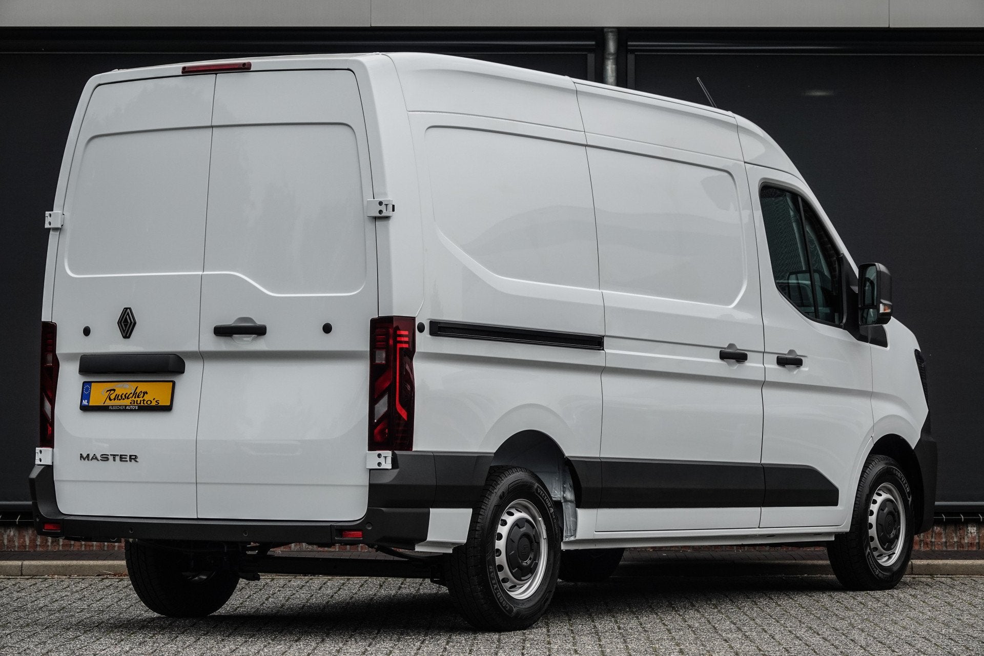 Renault Master T35 | L2H2 | 2.0Dci 150Pk | Stoel-Bank | Park, Stof, Gebruikt, Zwart, 4 cilinders
