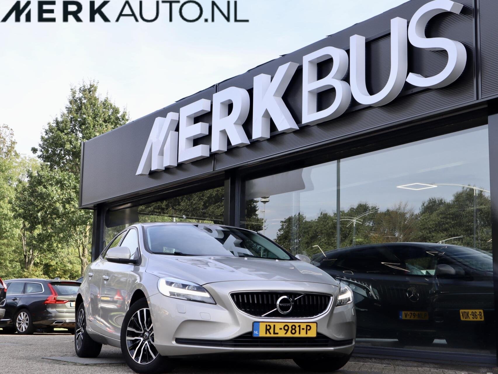 Volvo V40 2.0 T2 Nordic+, Standkachel, Stoelverwarming, Voorwielaandrijving, Gebruikt, Euro 6, 4 cilinders