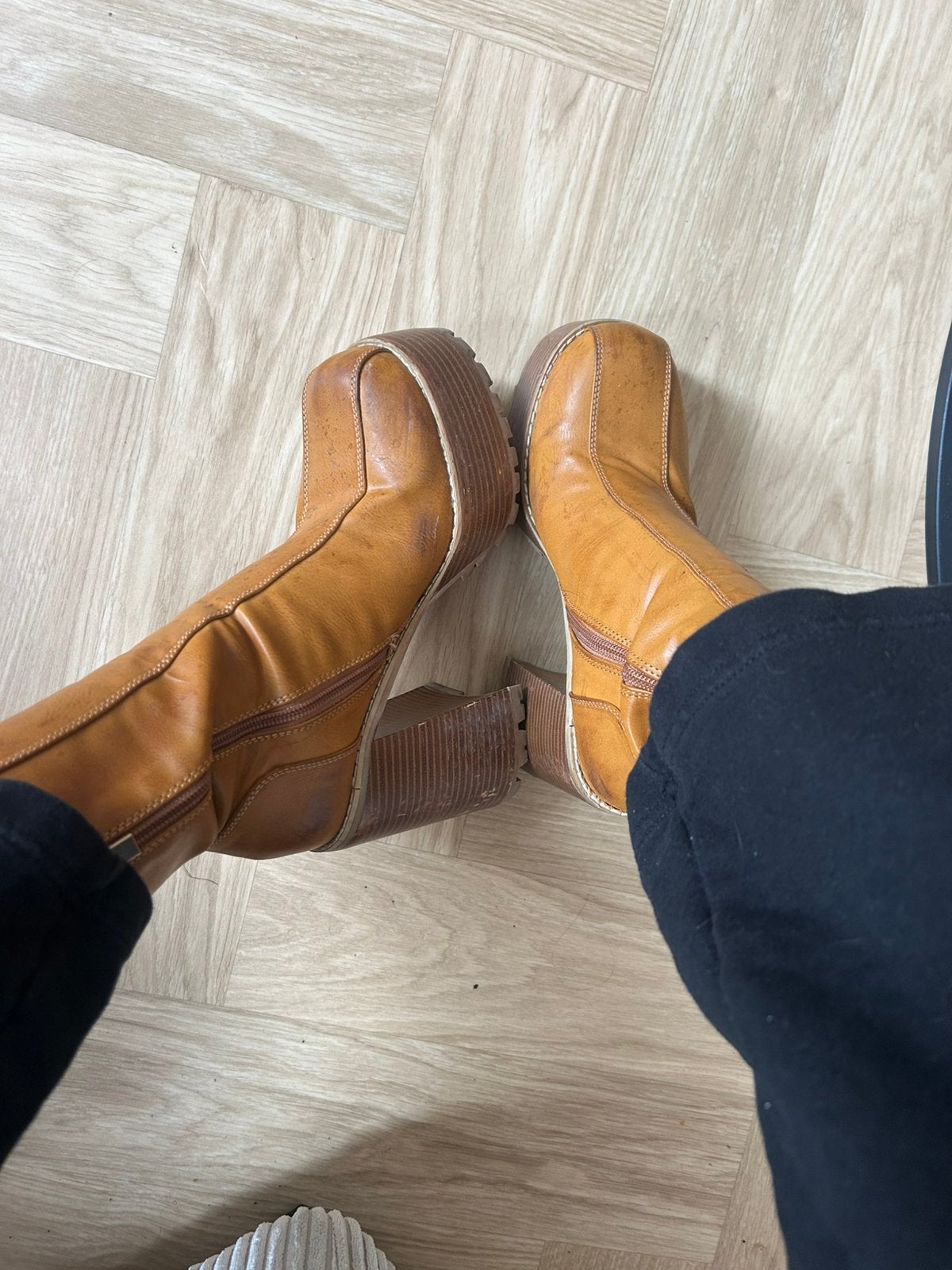 Hoge hakken, Verzenden, Gedragen, Bruin, Boots