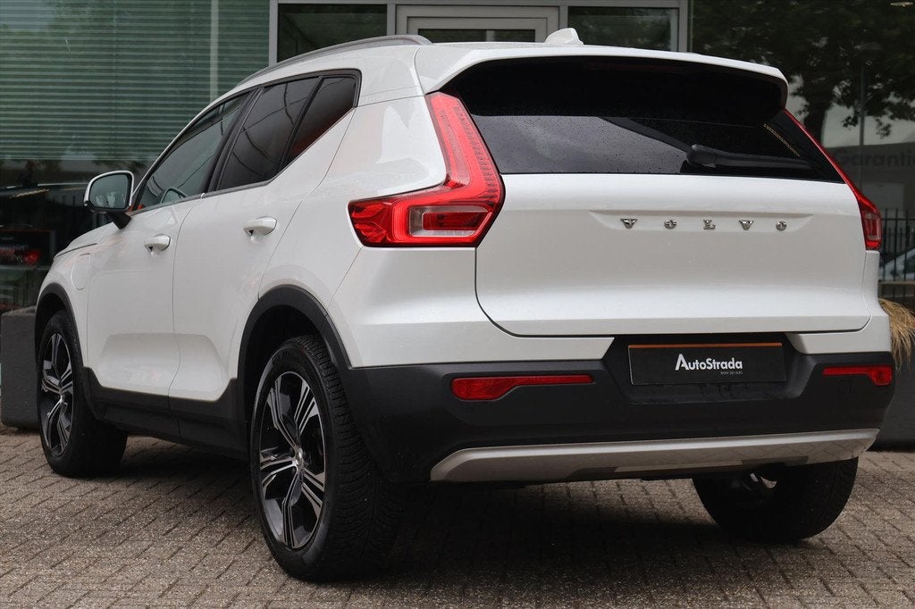 Volvo Xc40 T4 Inscription 211pk SoH 94% | 360 Camera | Stoel, Auto's, Volvo, Navigatiesysteem, 1712 kg, Wit, Leder