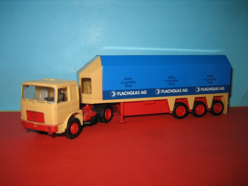 Flachglas  MAN met oplegger  Herpa, Hobby en Vrije tijd, Modelauto's | 1:87, Ophalen of Verzenden, Zo goed als nieuw, Bus of Vrachtwagen