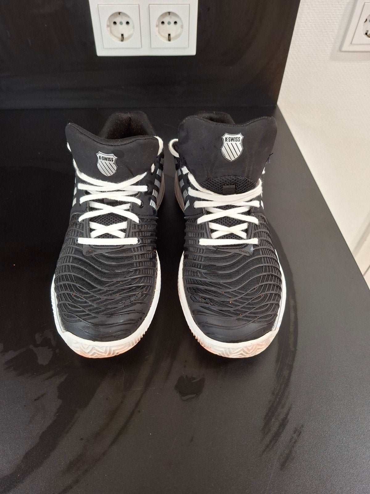 Kswiss tennisschoenen maat 41, Sport en Fitness, Tennis, Overige merken, L00, Schoenen, Ophalen of Verzenden