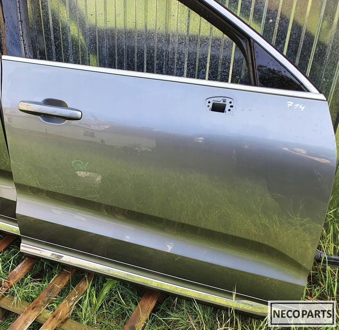 VOLVO XC60 XC 60 PORTIER DEUR KLEUR 714 ALLES LEVERBAAR !!, Auto-onderdelen, Carrosserie en Plaatwerk, Gebruikt, -, Ophalen of Verzenden