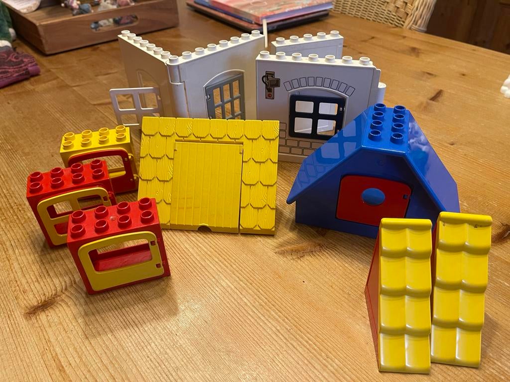 Duplo bouwstenen en dakdelen, Kinderen en Baby's, Speelgoed | Duplo en Lego, Ophalen of Verzenden, Gebruikt, Losse stenen, Duplo