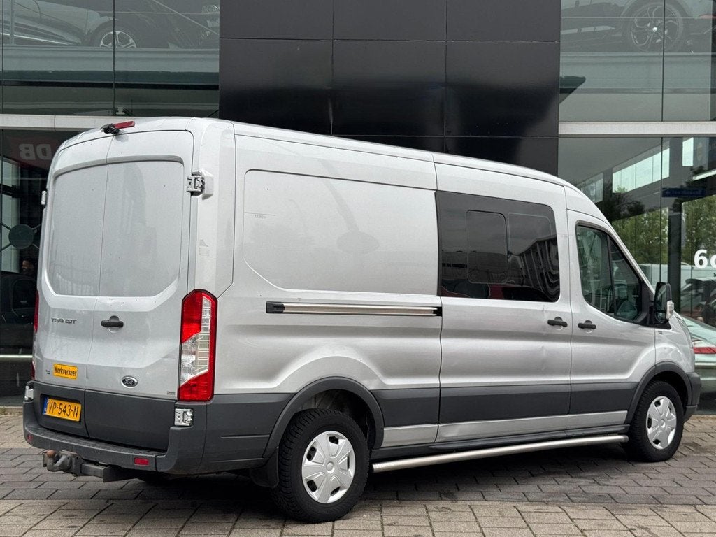 Ford Transit 350 2.2 TDCI L3H2 DC Trend 7 persoons!, Auto's, Voorwielaandrijving, Euro 5, Gebruikt, Zwart