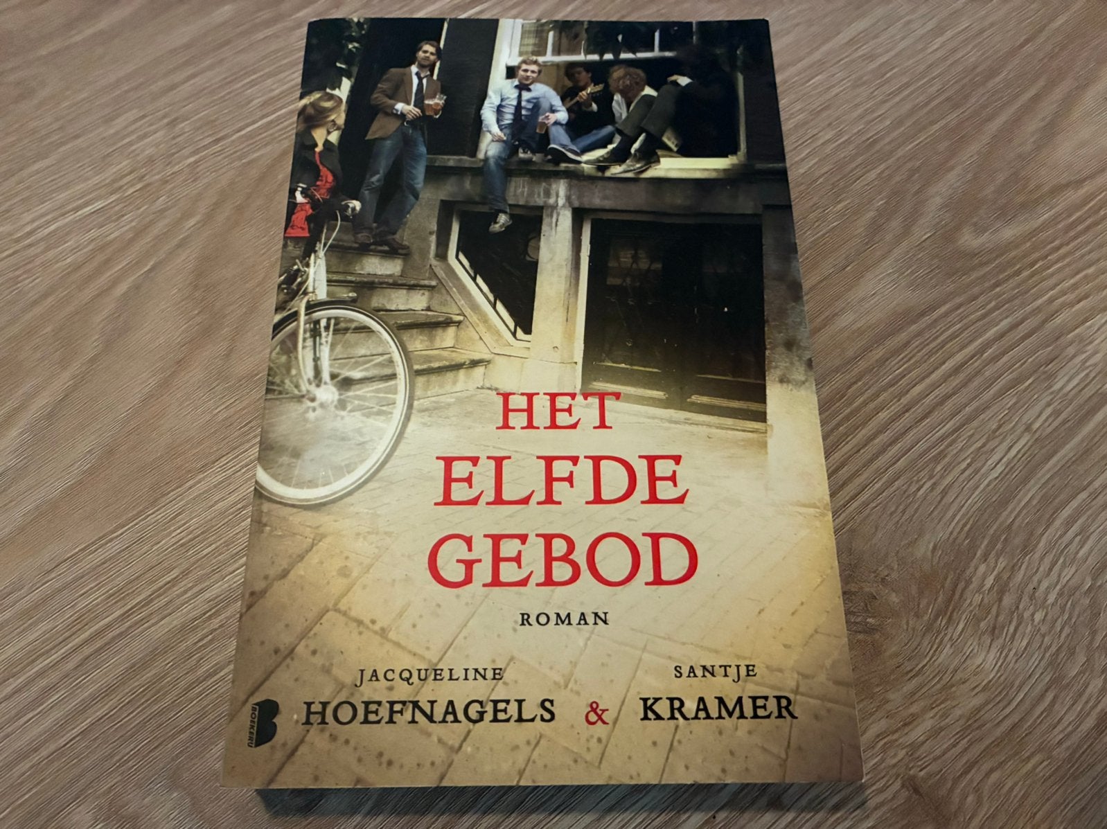 Het elfde gebod Jacqueline Hoefnagels & Santje Kramer, Ophalen of Verzenden, Zo goed als nieuw, Nederland