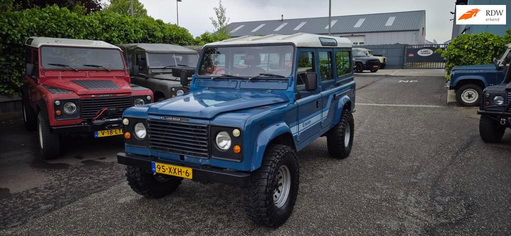 Land Rover Defender 2.5 110" Stationwag., Auto's, Land Rover, 2316 cc, Gebruikt, 4 cilinders, Blauw