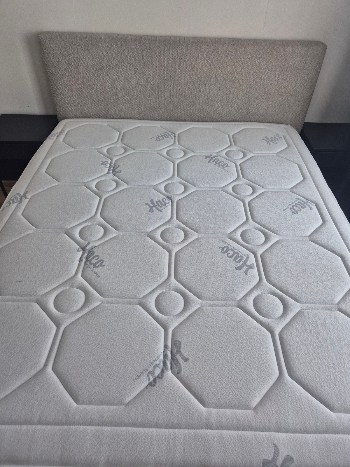 Nieuw Haco Alexia Deluxe Memoryfoam Topmatras 160x200, Huis en Inrichting, Slaapkamer | Matrassen en Bedbodems, Ophalen, Matras