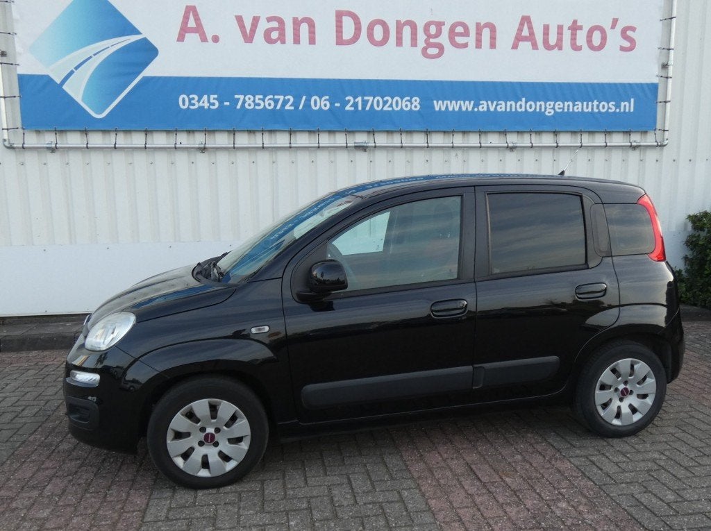 Fiat PANDA 0.9 TWINAIR ED. COOL,Airco,Bltooth,APK 30-9-26, Voorwielaandrijving, Gebruikt, Panda, Zwart