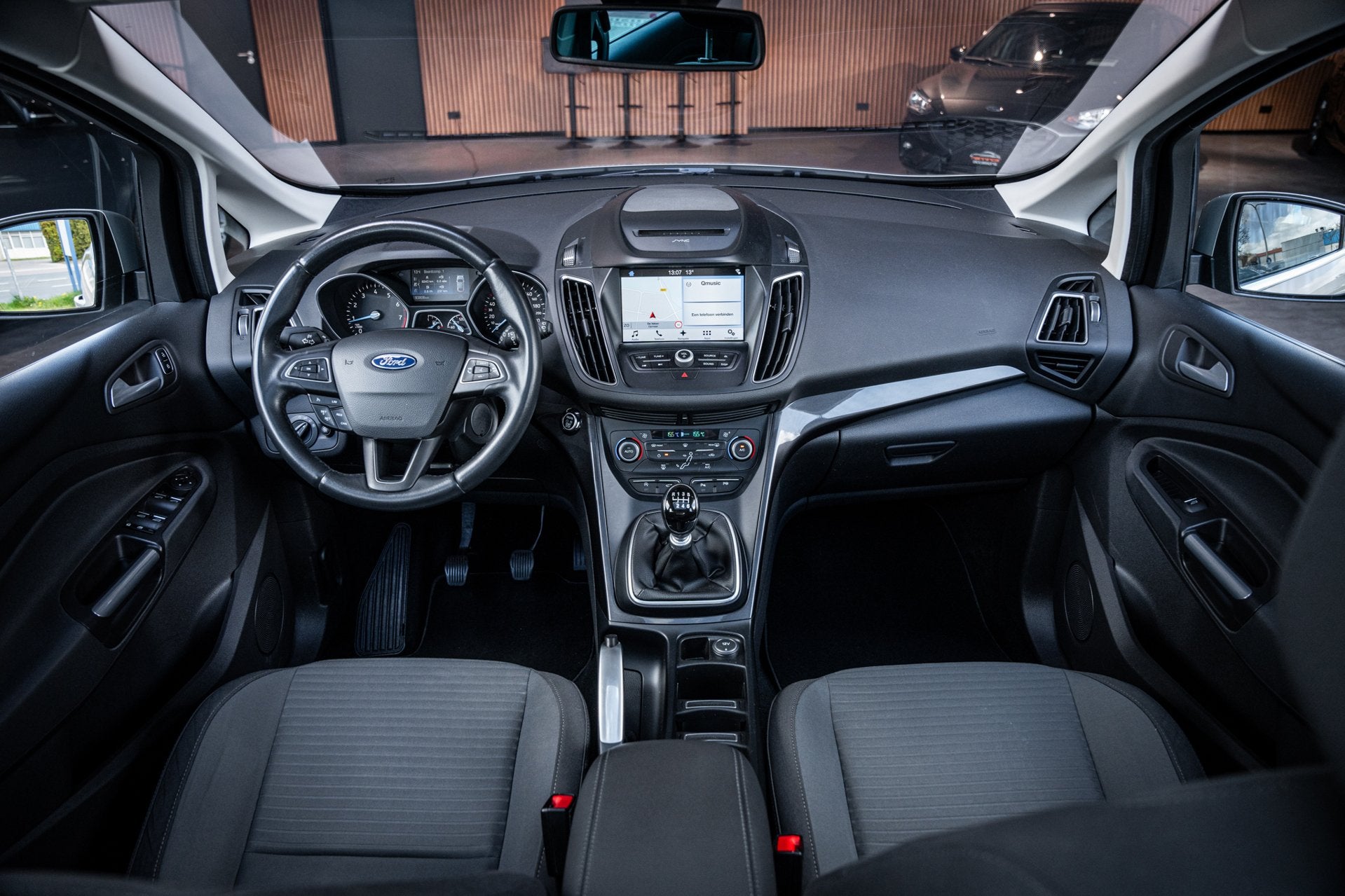 Ford Grand C-Max 1.0 Titanium|Apple Carplay|Eerste Eigenaar|, Auto's, Ford, Voorwielaandrijving, 745 kg, Gebruikt, Overige kleuren