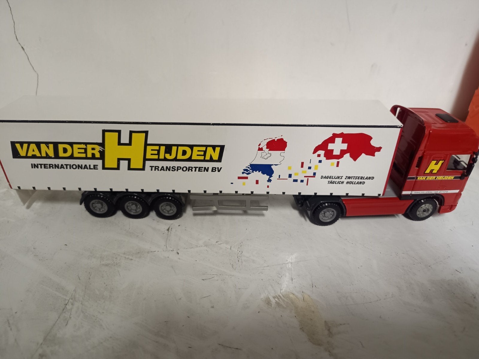 Modelvrachtwagen Van der Heijden Transporten, Overige merken, Gebruikt, 1:50 of kleiner, Ophalen of Verzenden