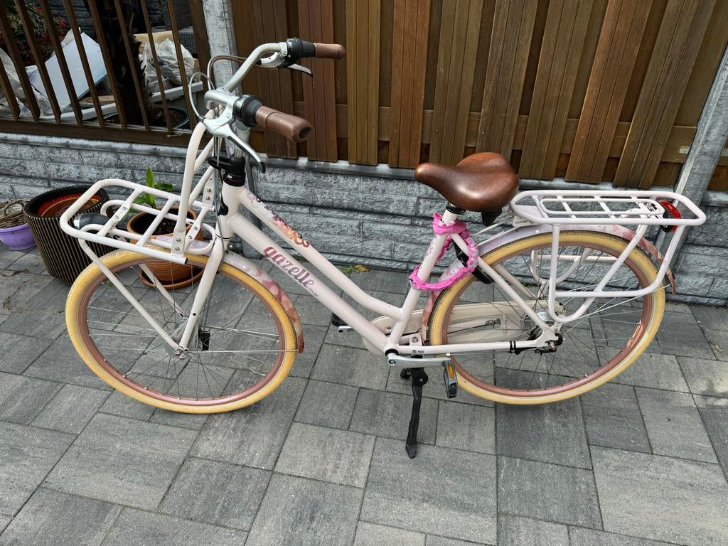 Gazelle damesfiets met voordrager en roze verlichting, Ophalen, Gebruikt, Versnellingen, 50 tot 53 cm