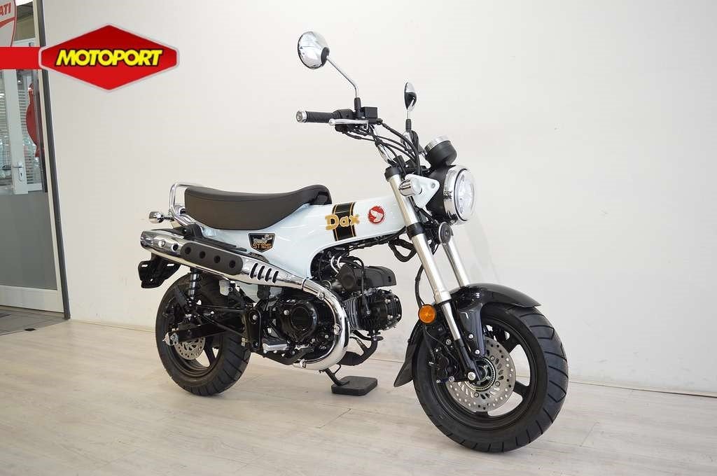 Honda DAX 125 (bj 2026), Wijngaardveld 1
9300  AALST, BE, Bedrijf, Mc.benelux@honda-eu.com, HONDA MOTOR EUROPE Ltd Belgian Branch