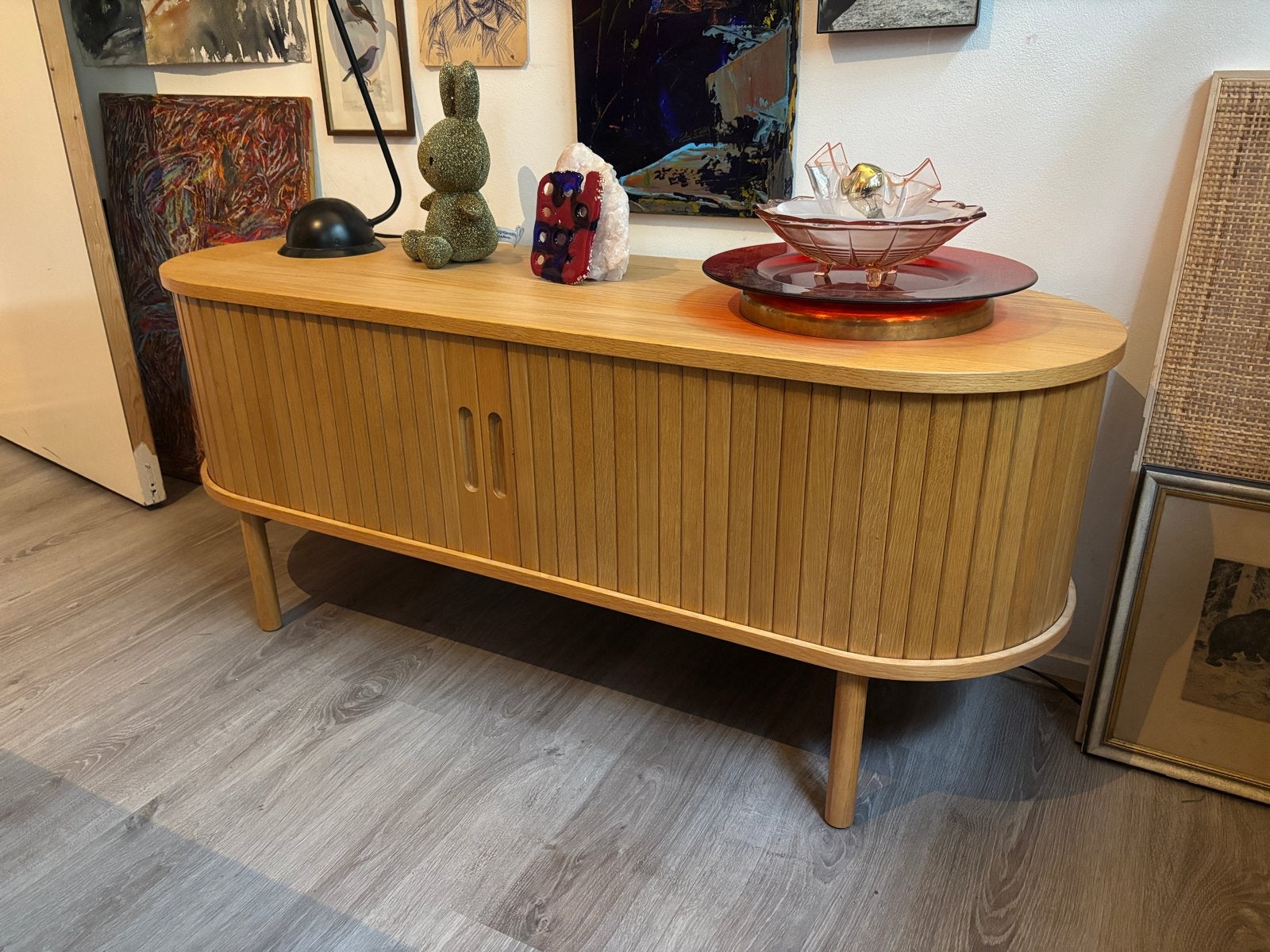 TV-meubel LYNGVIG 120cm met 2 tambour deuren naturel eiken, Ophalen, 100 tot 150 cm, Eikenhout, Zo goed als nieuw