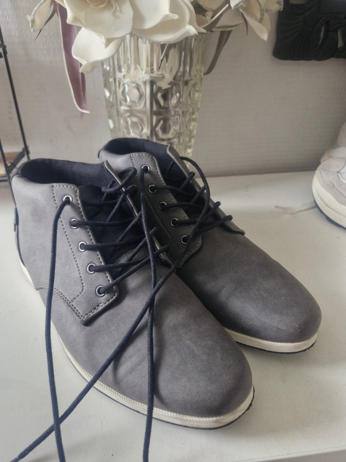 Grijze herenschoenen maat 42, Kleding | Heren, Schoenen, Ophalen of Verzenden
